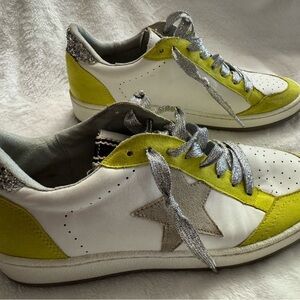 ShuShop White Sneakers with Yellow Suede Panels and Silver Star